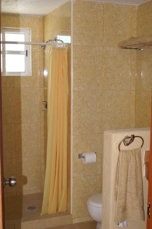 Suites Riviera Cancún Exteriör bild