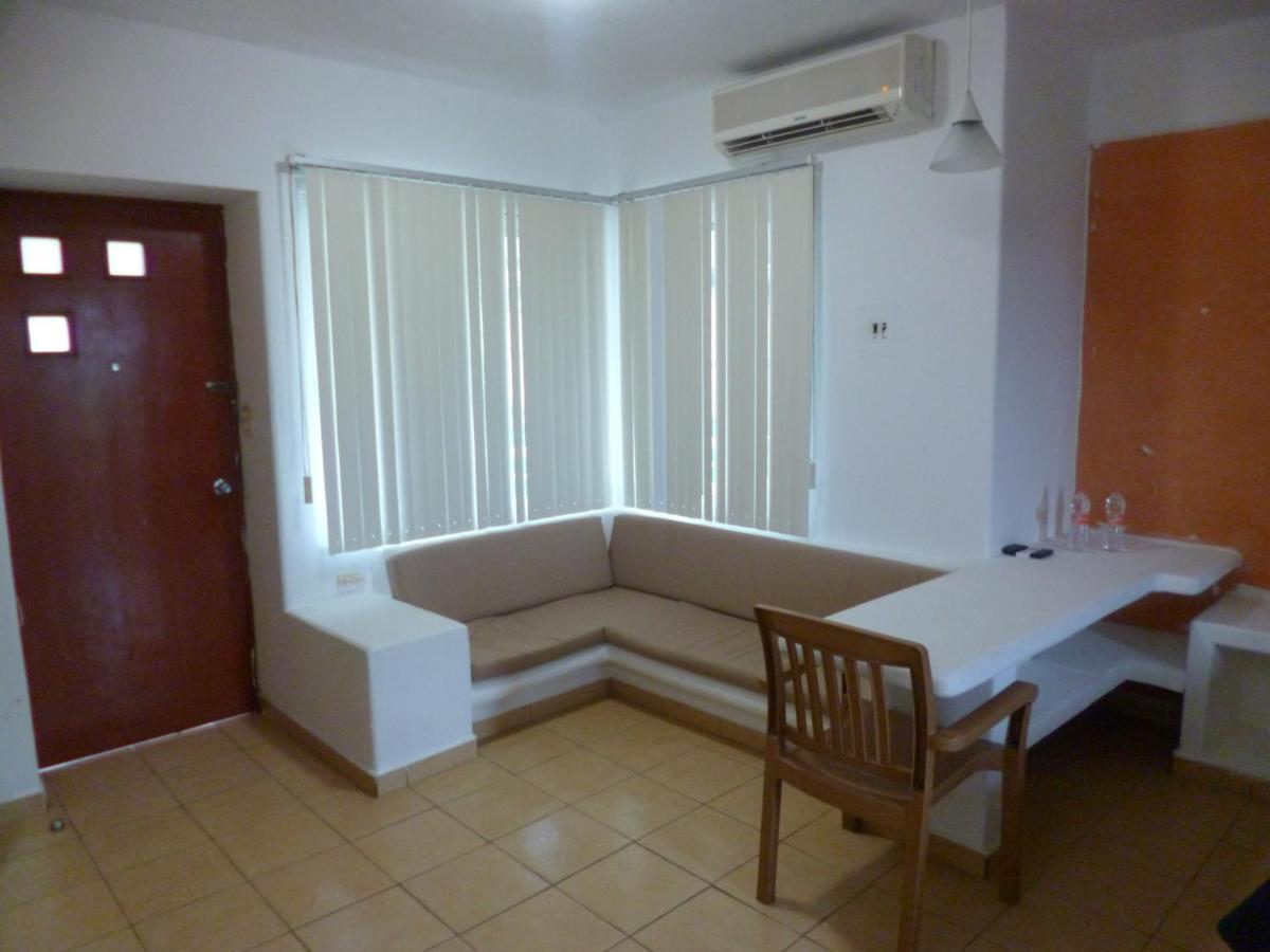 Suites Riviera Cancún Exteriör bild